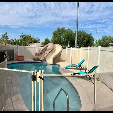 4 Bedroom North Las Vegas With Pool Exterior photo
