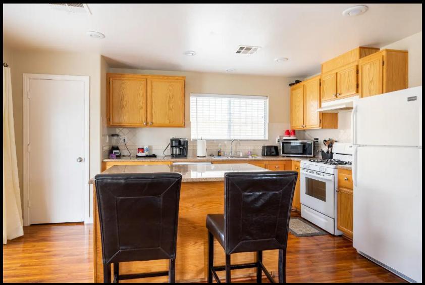 Ferienhaus 4 Bedroom North Vegas With Pool Las Vegas